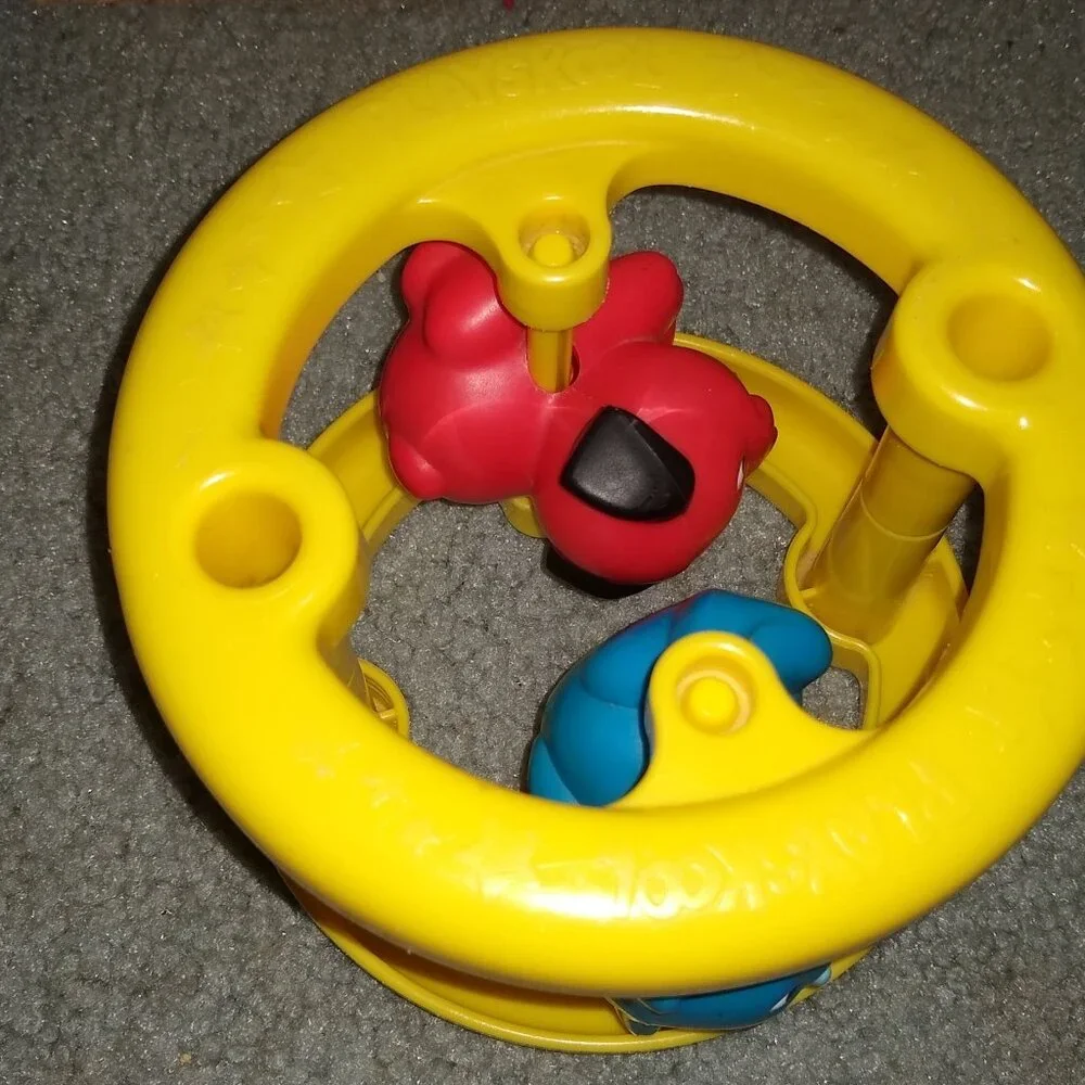 Playskool Busy Chase N Crawl Duckies rolling  + Chase dog & Cat used